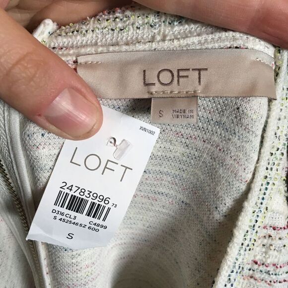 Ann Taylor Loft NWT striped bell sleeve S shift dress - Picture 5 of 5